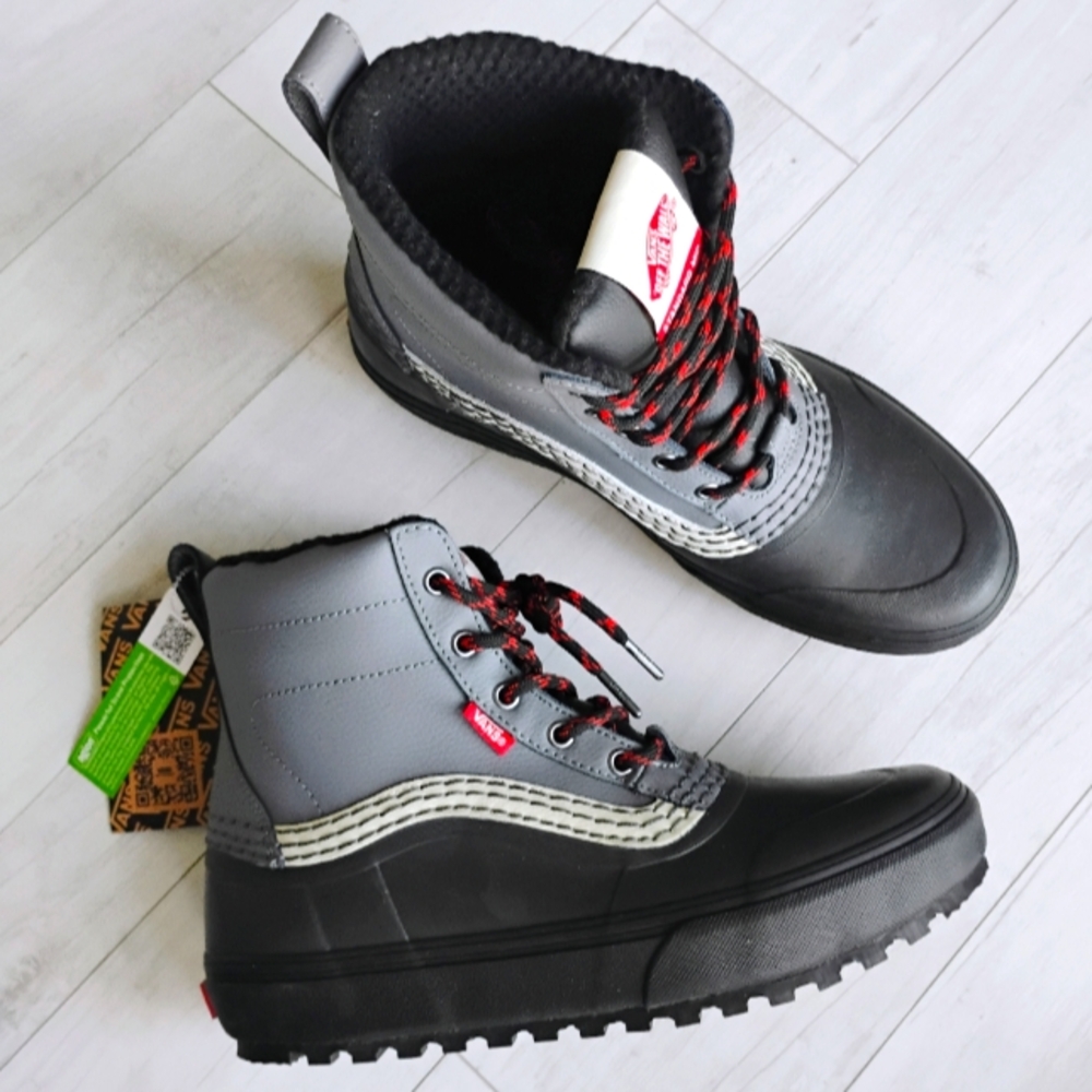 VANS NEW Standard Mid Snow MTE Boots